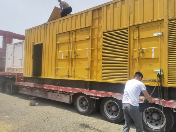 镇原汽油发电机对供油装置的要求