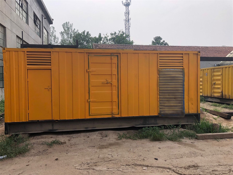 镇原发电机出租进行负载测试时，电瓶电量不足的具体判断标准是什么？