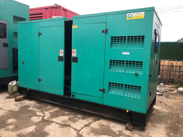 镇原怎样合理控制磷酸铁锂蓄电池的充放电倍率以延长其使用寿命？